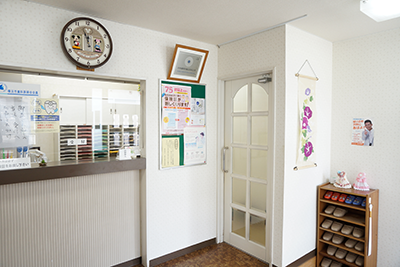 外観・受付・待合室