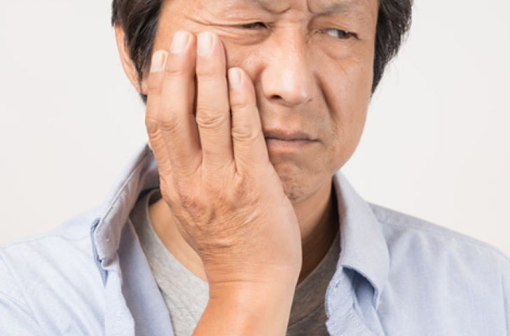 白川歯科医院の歯周病ケアで健やかな口内環境を