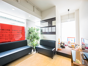 【阿波座駅より徒歩1分】無痛治療と高水準の感染対策で安心の歯科クリニック「あわざ歯科クリニック」