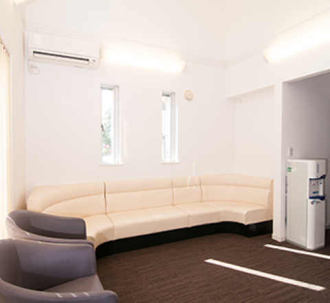 【交野市駅から徒歩5分】専門性とやさしさで選ばれる牛嶋歯科医院