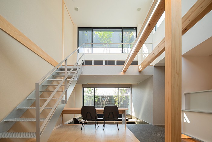 ①医院外観②待合室③診療室