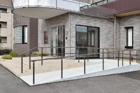 【隼人駅徒歩圏内／土曜午前も診療】精密な検査体制と先進設備がそろうむらおか歯科