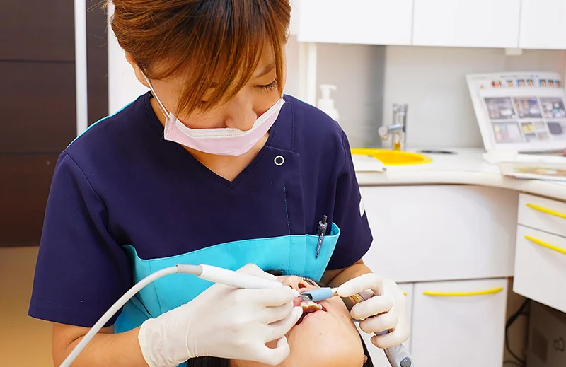歯周病治療の様子