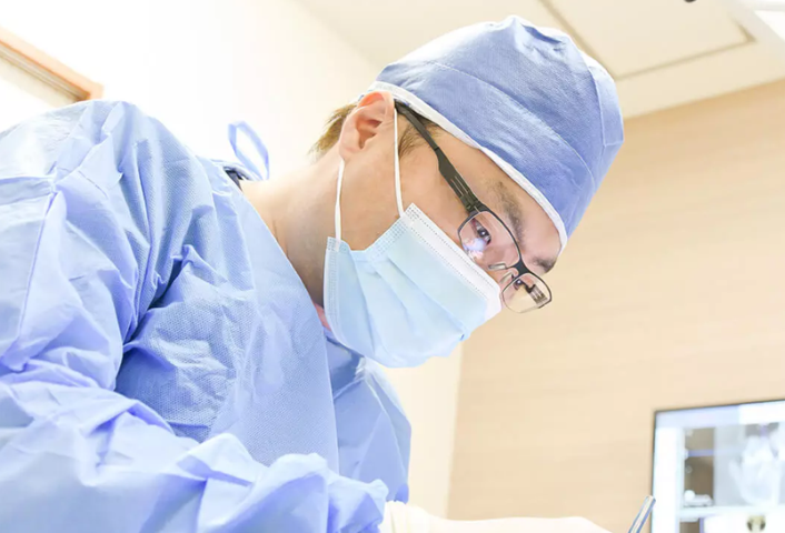 CTによる立体診断で安全な抜歯を実現