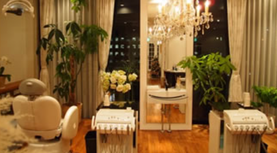 【土曜日診療対応】【矯正専門】アメリカの医療モデルを参考にし、包括的な歯科治療を実践する「日本橋矯正歯科」