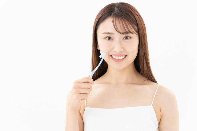 歯並びが整うと笑顔も自然で素敵になります