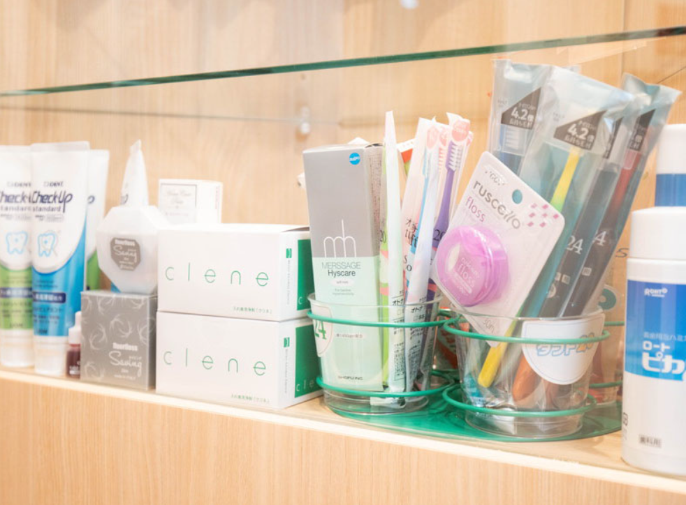 定期的なケアで健康な歯を長く保ちます