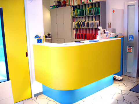 【豊田駅 北口より徒歩1分】【矯正歯科学会 認定医在籍】患者様の気持ちを大切に治療する竹内歯科