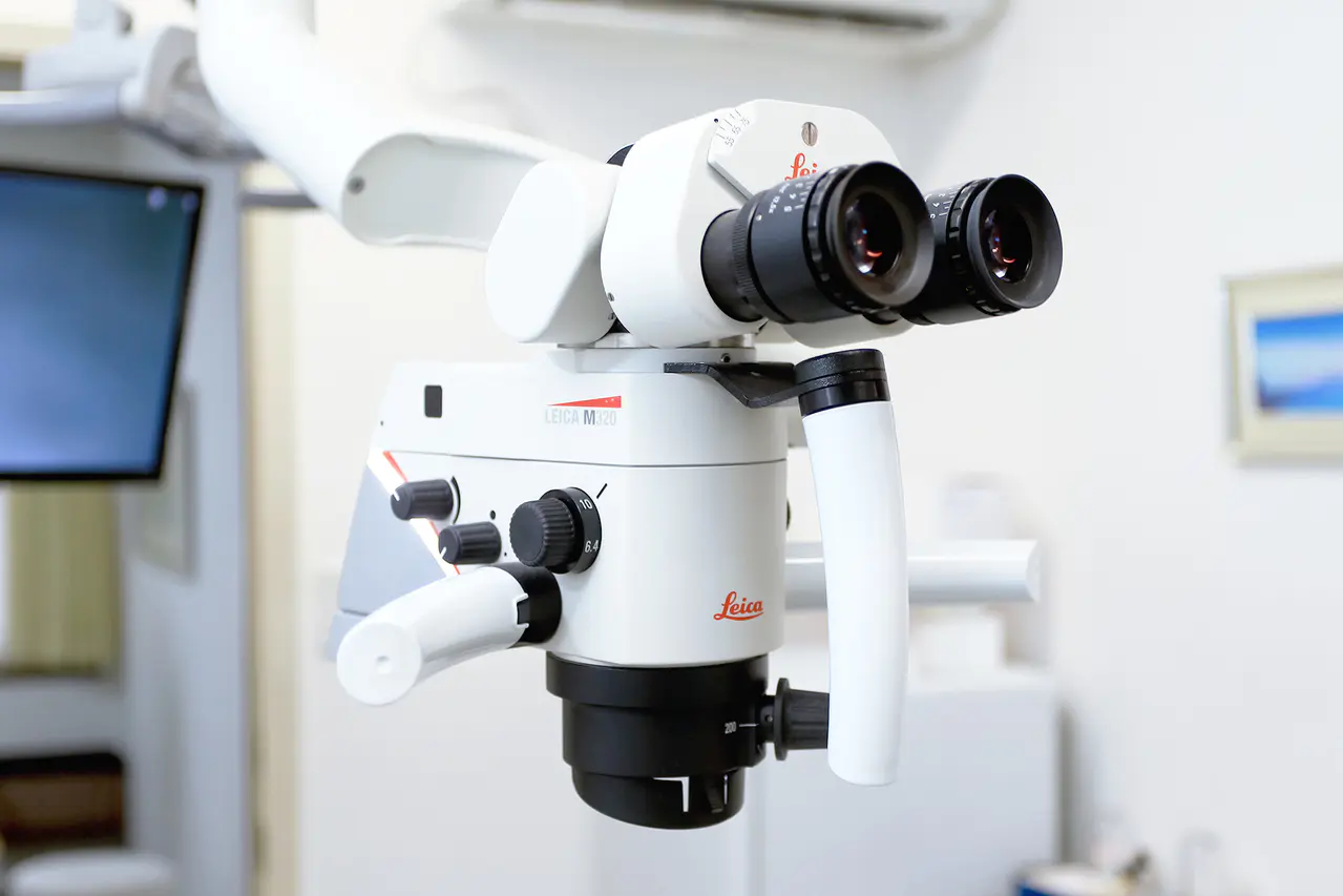 マイクロスコープやCTを駆使した丁寧な根管治療