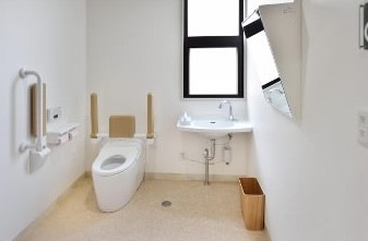 【隼人駅徒歩圏内／土曜午前も診療】精密な検査体制と先進設備がそろうむらおか歯科