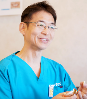 院長の森　久修