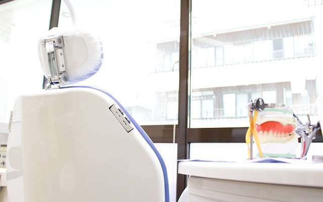 【IRいしかわ鉄道線美川駅 徒歩3分】納得できる治療計画と通いやすさを大切にする世戸歯科クリニック