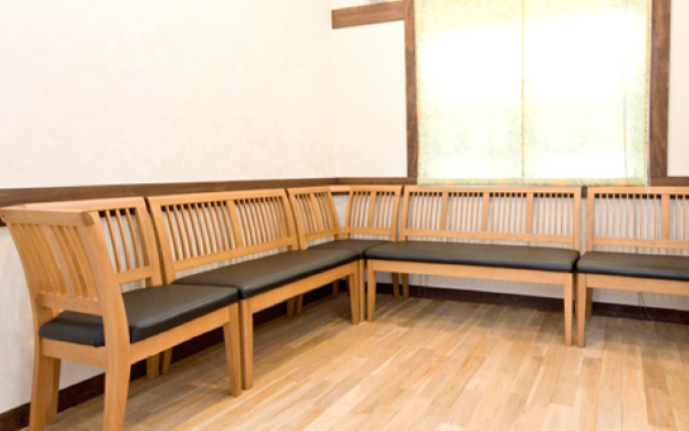 【鴨宮駅徒歩7分】患者様の負担の少ない歯科医療「いちかわ歯科医院」