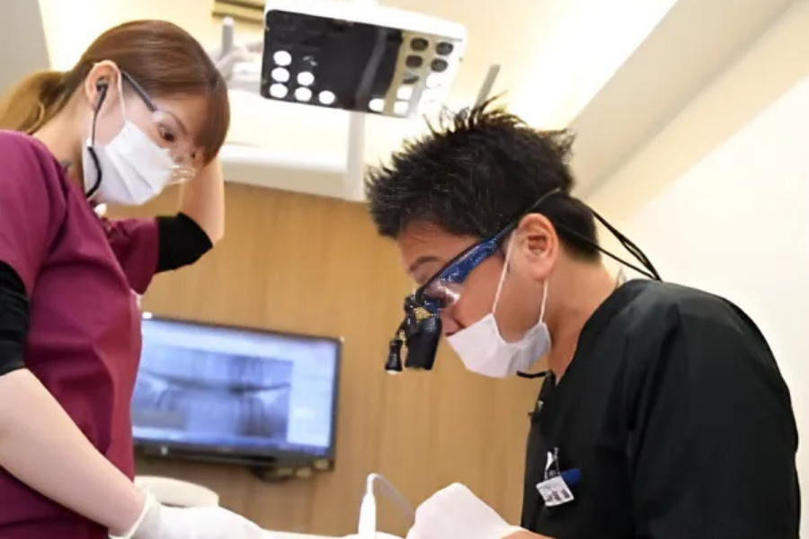 最新設備で安心の治療を提供します