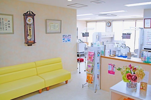 ①受付　②待合室　③診療室