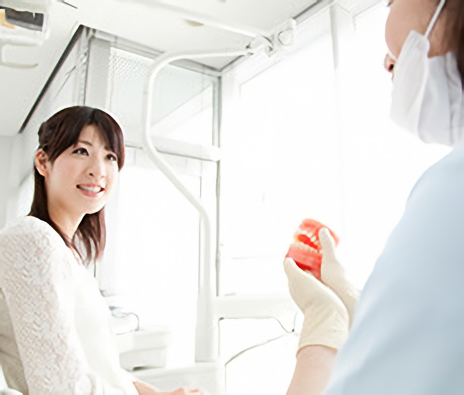 矯正歯科は矯正専門医が担当します