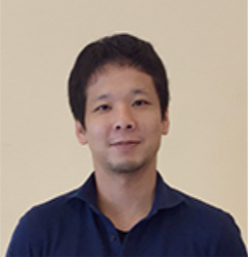 院長の金城　康哉（きんじょう やすとし）