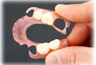 スマイルデンチャー