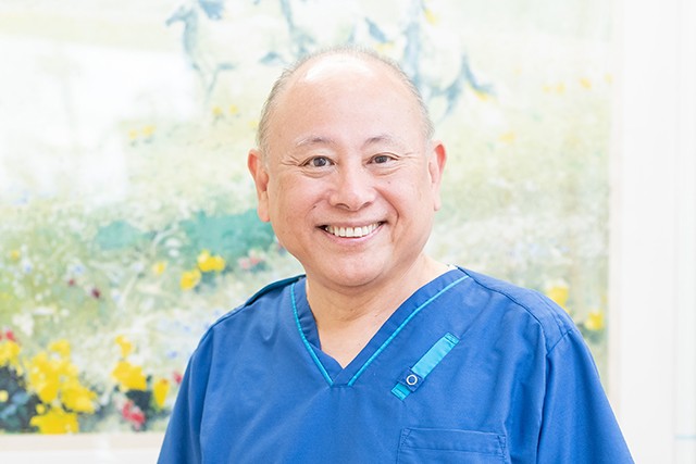 「生きる力を支える医療」を理念に掲げ、お口の健康を通して患者様の豊かな毎日を支えることを大切にしています。