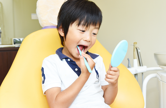 歯医者を嫌いにさせない環境と早期からの予防教育を実践