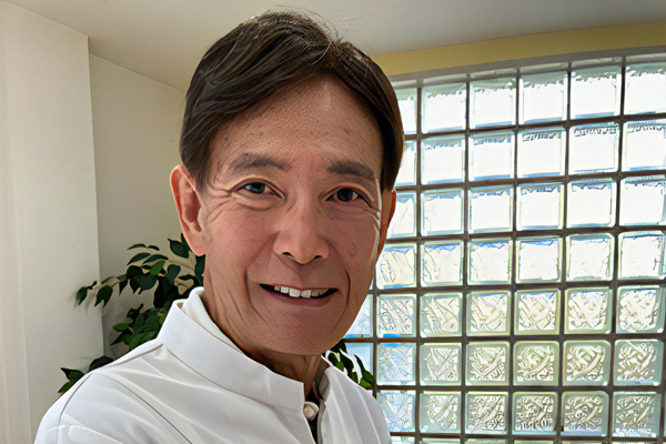 院長の堀内和夫