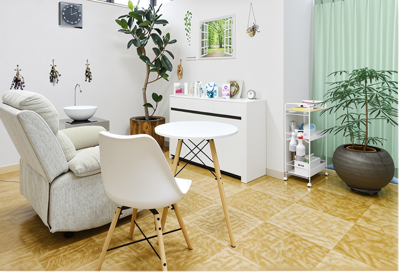 ①クリニック外観②受付③待合室