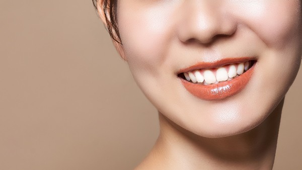 患者様のご希望に寄り添いながら、理想の口元づくりをサポートしています。