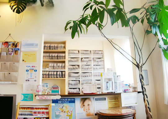 【高森五丁目南バス停徒歩3分】予防に注力し幅広い世代に対応する大屋歯科クリニック