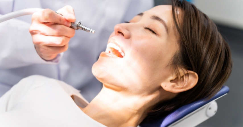 安全で効果的なホワイトニングを提供する横須賀スマイル歯科