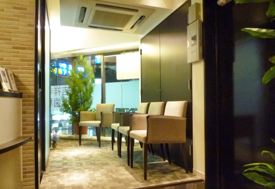 【吉祥寺駅北口から徒歩1分】【日本歯科保存学会・日本歯科審美学会認定医】優れた専門技術による総合歯科医療を提供する吉祥寺北歯科