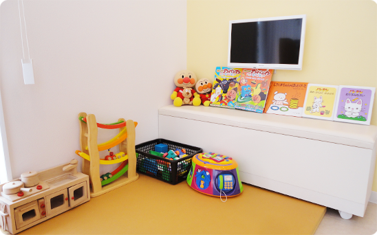 キッズルームを用意してお待ちしております
