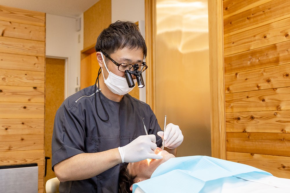 ご自身の歯をなるべく残すための処置を行っています