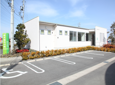 【矯正専門医在籍】患者様に寄り添う審美・矯正治療の塚本歯科分院