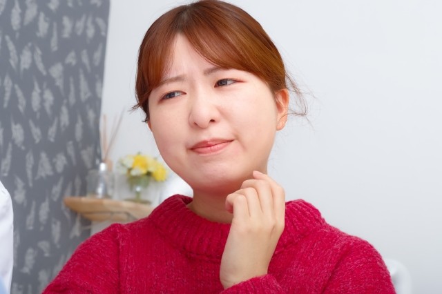 お口周りの気になる症状は口腔外科に相談することが大切です
