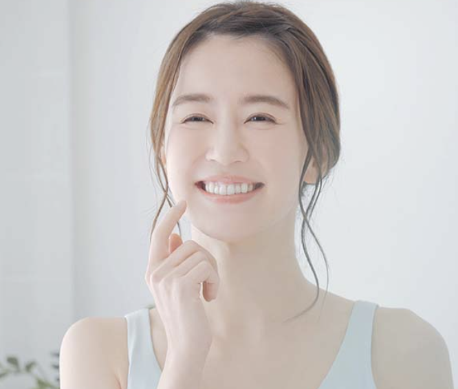 見た目の美しさだけでなく、噛みやすさや耐久性にも配慮した治療を行っています