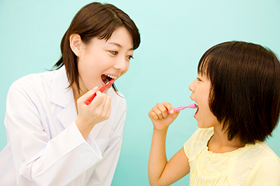 お口の健康を長期的に保つための予防ケアを提供しています