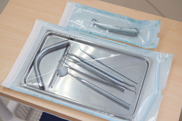 お口の健康を守る