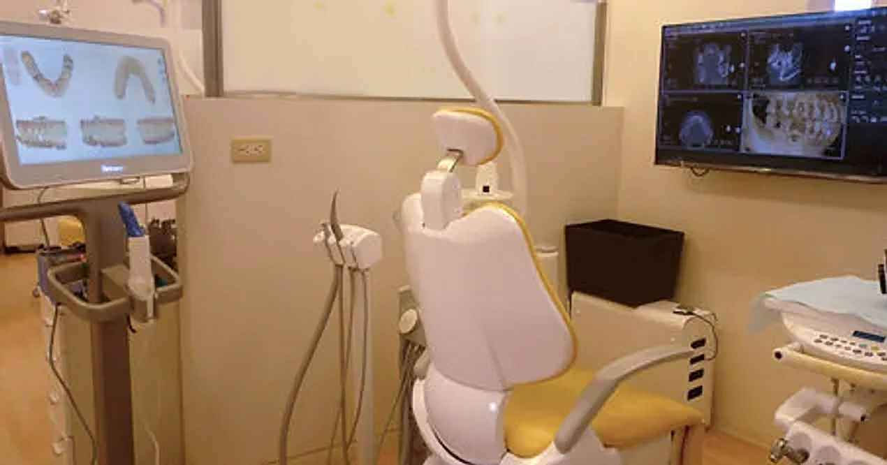 【土曜診療あり】誠実な対応を心がけ地域のかかりつけクリニックを目指すスマイル歯科クリニック