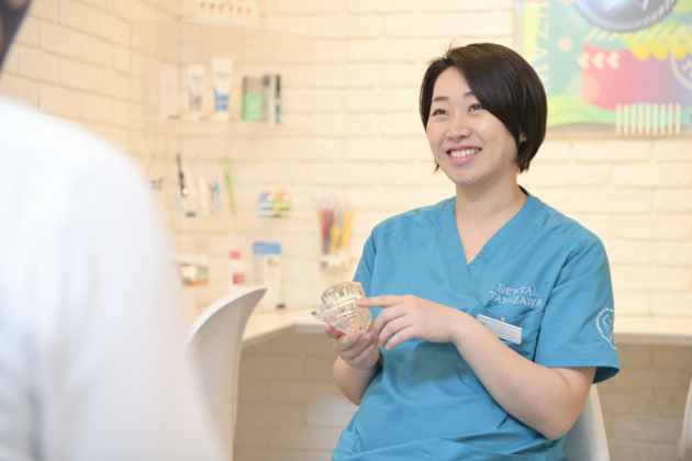 お仕事や結婚式などの大切なイベントに向けた短期集中治療にも対応し、笑顔に自信を与えるサポートをいたします