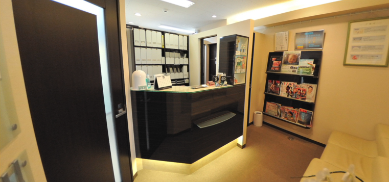 ①入り口②受付③診察室