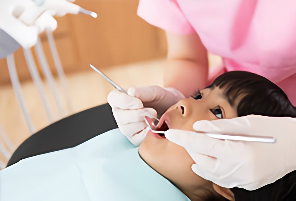 優しい先生による、 痛くないから怖くない治療