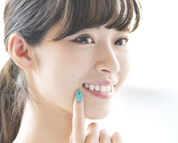 白く輝く歯で自信を