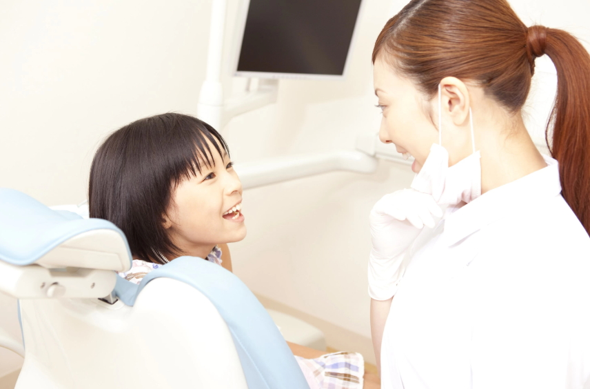 定期検診とフッ素塗布で丈夫な歯と正しい口腔習慣を形成