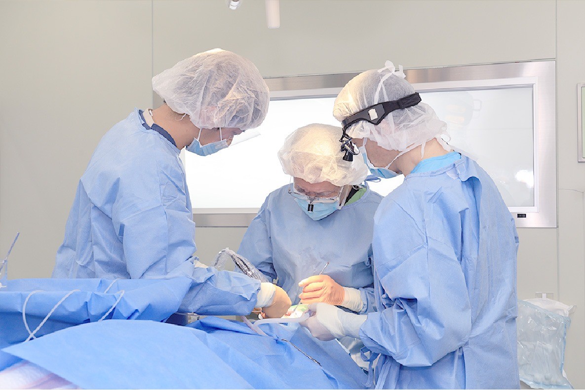 納得に基づく意思決定を支援し、患者様ご自身にとって望ましい治療選択につながるよう支えています。