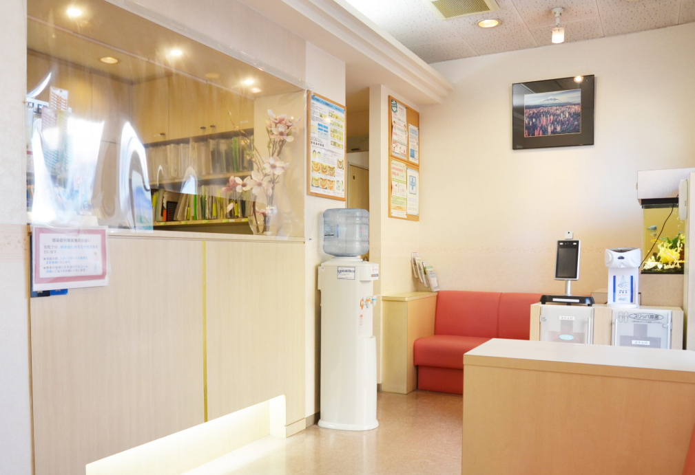 ①受付②診療室③レントゲン