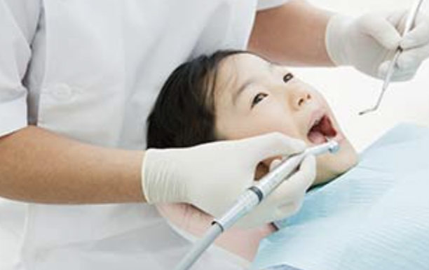 永久歯にも影響する乳歯を適切な治療でケアします