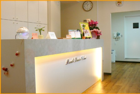 ①待合室②③写真はイメージです