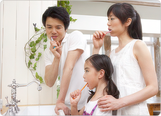 お口を健康に保つお手伝いをします