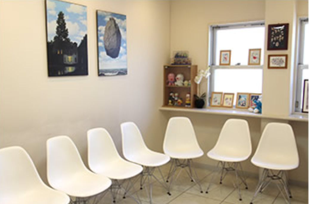 【土曜日診療あり】【JR沼津駅徒歩2分】地域の皆様の健康を守るために、常に最善の治療とケアを提供する「はんがい歯科医院」