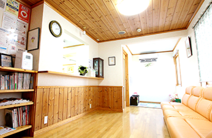 ①待合室②治療室③キッズルーム